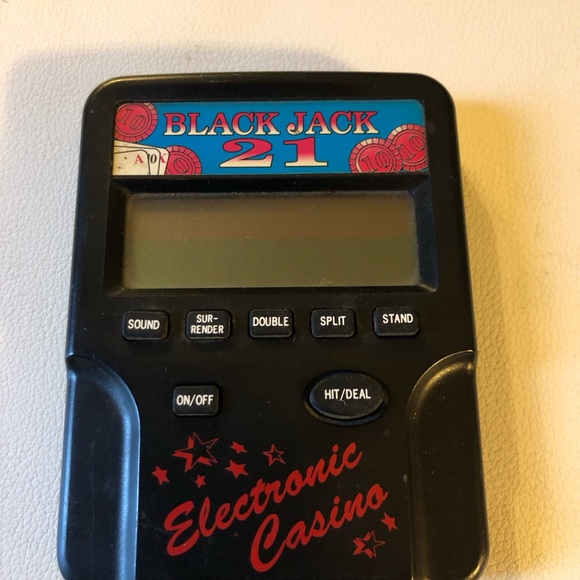 Radio Shack Black Jack 21 Casino Vintage Electronic Handheld LCD Video game - Picture 8 of 8